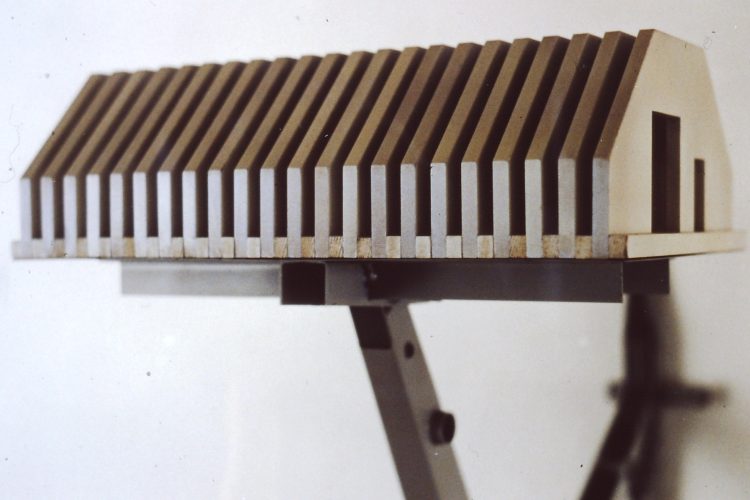 Public- domain 1995